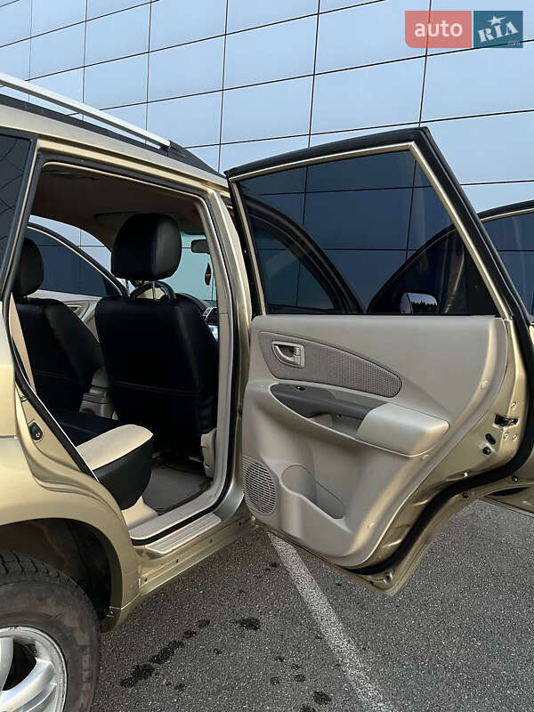 Внедорожник / Кроссовер Hyundai Tucson 2006 в Харькове фото 10 Внедорожник / Кроссовер Hyundai Tucson 2006 в Харькове
