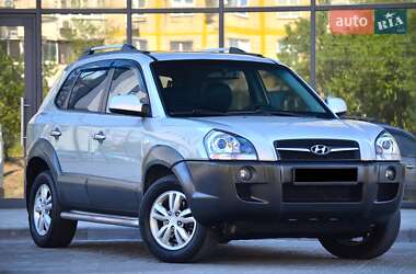 Позашляховик / Кросовер Hyundai Tucson 2010 в Дніпрі