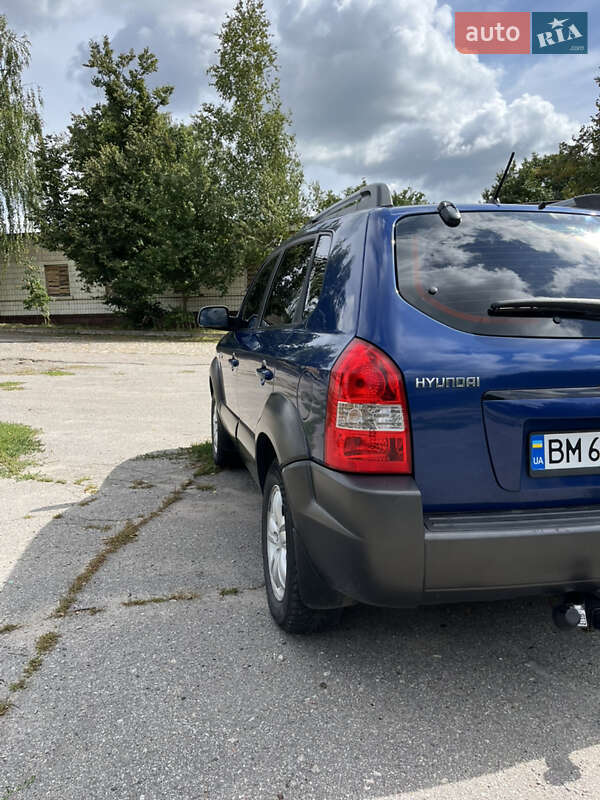 Позашляховик / Кросовер Hyundai Tucson 2007 в Ромнах