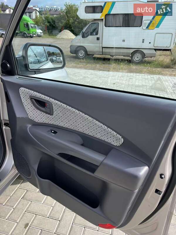 Позашляховик / Кросовер Hyundai Tucson 2005 в Рівному фото 19 Позашляховик / Кросовер Hyundai Tucson 2005 в Рівному