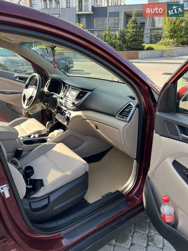 Внедорожник / Кроссовер Hyundai Tucson 2016 в Львове фото 7 Внедорожник / Кроссовер Hyundai Tucson 2016 в Львове