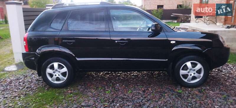 Позашляховик / Кросовер Hyundai Tucson 2006 в Рудки фото 18 Позашляховик / Кросовер Hyundai Tucson 2006 в Рудки