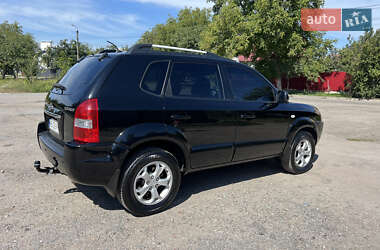 Внедорожник / Кроссовер Hyundai Tucson 2008 в 
