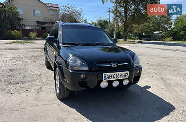 Внедорожник / Кроссовер Hyundai Tucson 2008 в 