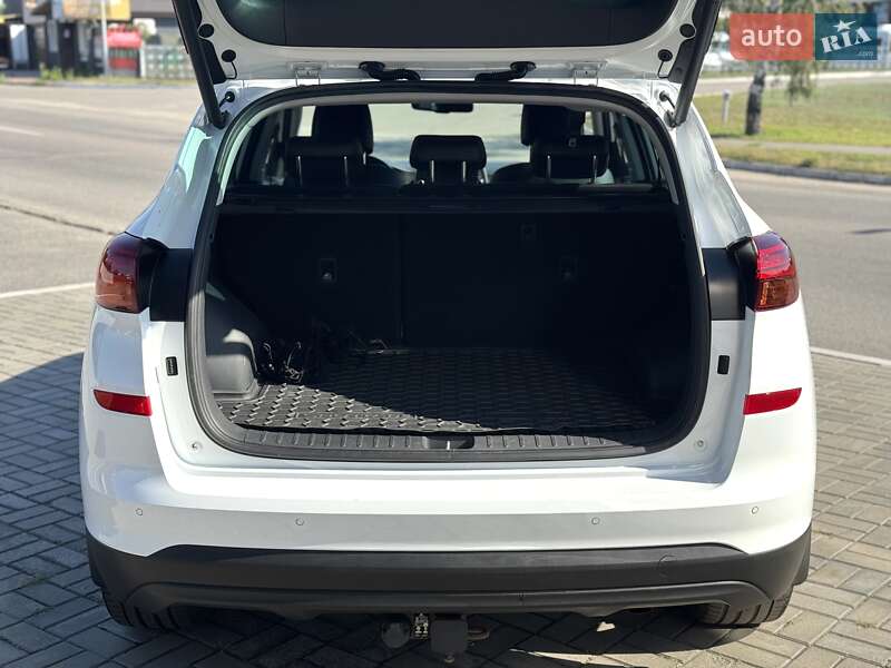 Внедорожник / Кроссовер Hyundai Tucson 2020 в Кременчуге