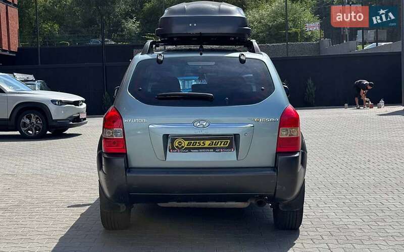 Позашляховик / Кросовер Hyundai Tucson 2006 в Чернівцях