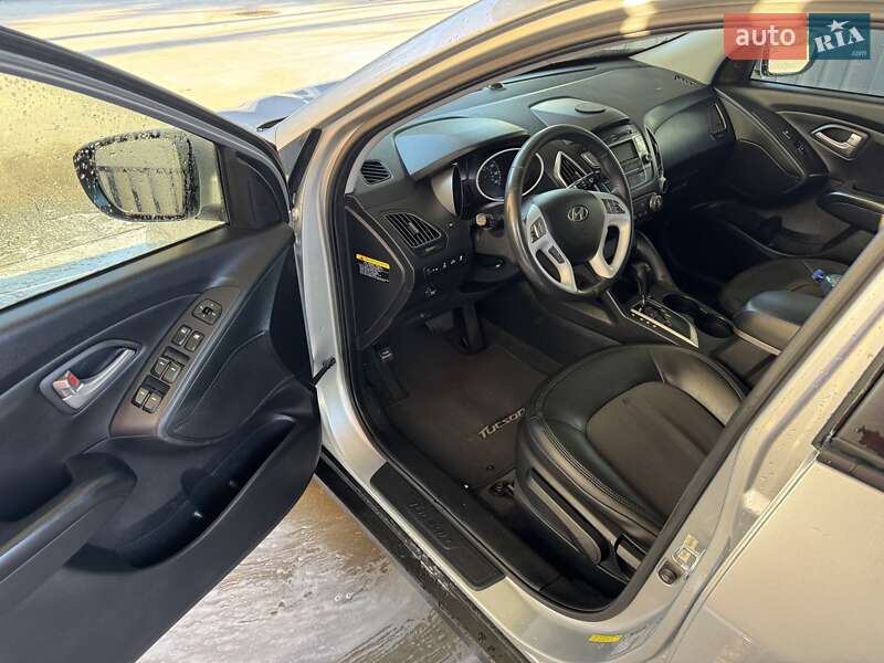Позашляховик / Кросовер Hyundai Tucson 2012 в Черкасах