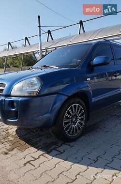 Внедорожник / Кроссовер Hyundai Tucson 2004 в Самборе