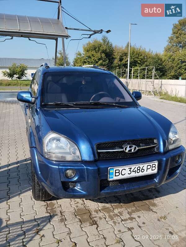 Позашляховик / Кросовер Hyundai Tucson 2004 в Самборі