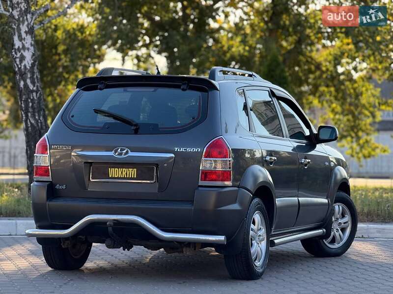 Позашляховик / Кросовер Hyundai Tucson 2007 в Києві