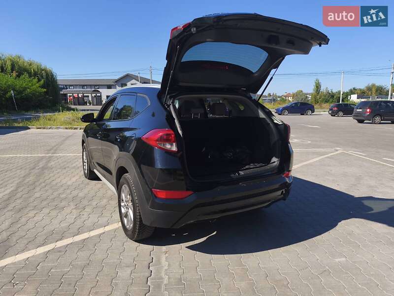 Позашляховик / Кросовер Hyundai Tucson 2017 в Києві