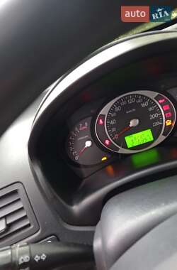 Внедорожник / Кроссовер Hyundai Tucson 2007 в 