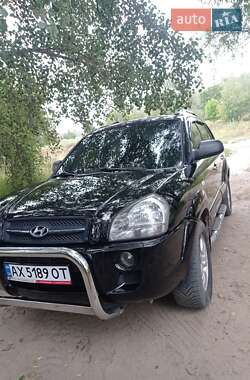 Внедорожник / Кроссовер Hyundai Tucson 2007 в 