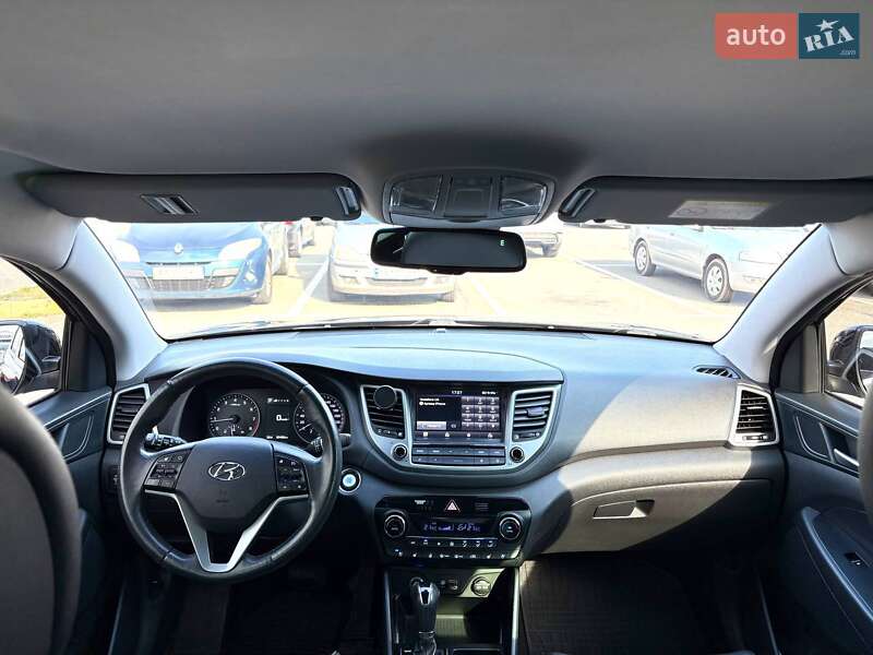 Внедорожник / Кроссовер Hyundai Tucson 2017 в Киеве