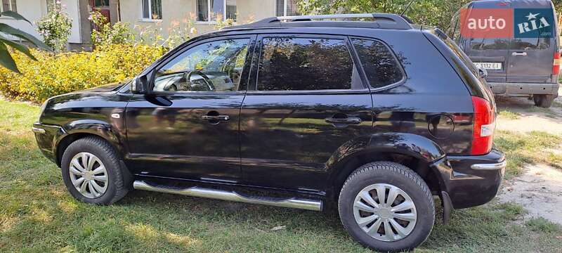 Внедорожник / Кроссовер Hyundai Tucson 2006 в Сокале