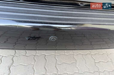 Внедорожник / Кроссовер Hyundai Tucson 2009 в 