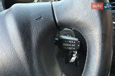Внедорожник / Кроссовер Hyundai Tucson 2009 в 