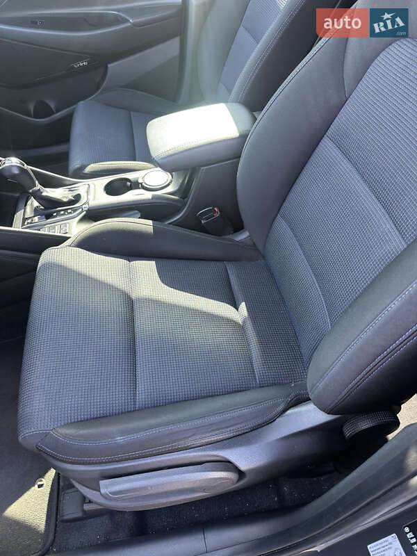 Позашляховик / Кросовер Hyundai Tucson 2016 в Києві