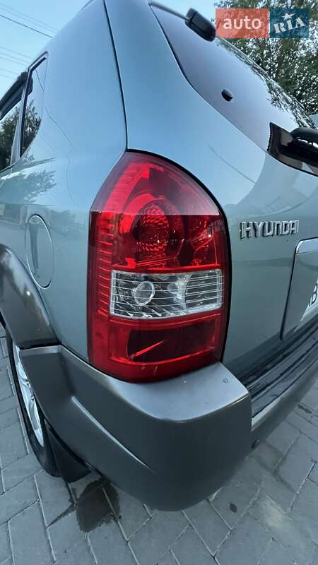 Позашляховик / Кросовер Hyundai Tucson 2008 в Шаргороді фото 17 Позашляховик / Кросовер Hyundai Tucson 2008 в Шаргороді