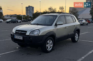 Позашляховик / Кросовер Hyundai Tucson 2008 в Запоріжжі