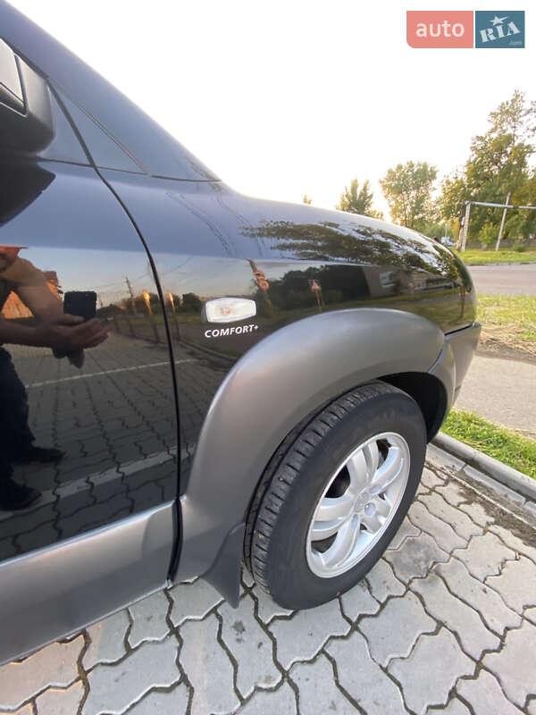 Позашляховик / Кросовер Hyundai Tucson 2008 в Калуші фото 6 Позашляховик / Кросовер Hyundai Tucson 2008 в Калуші