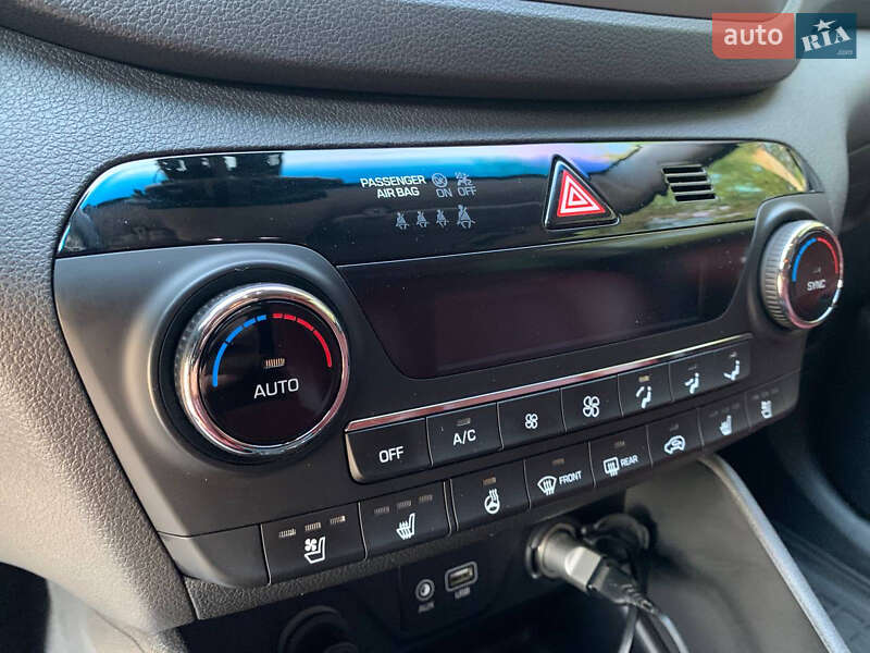 Внедорожник / Кроссовер Hyundai Tucson 2017 в Николаеве