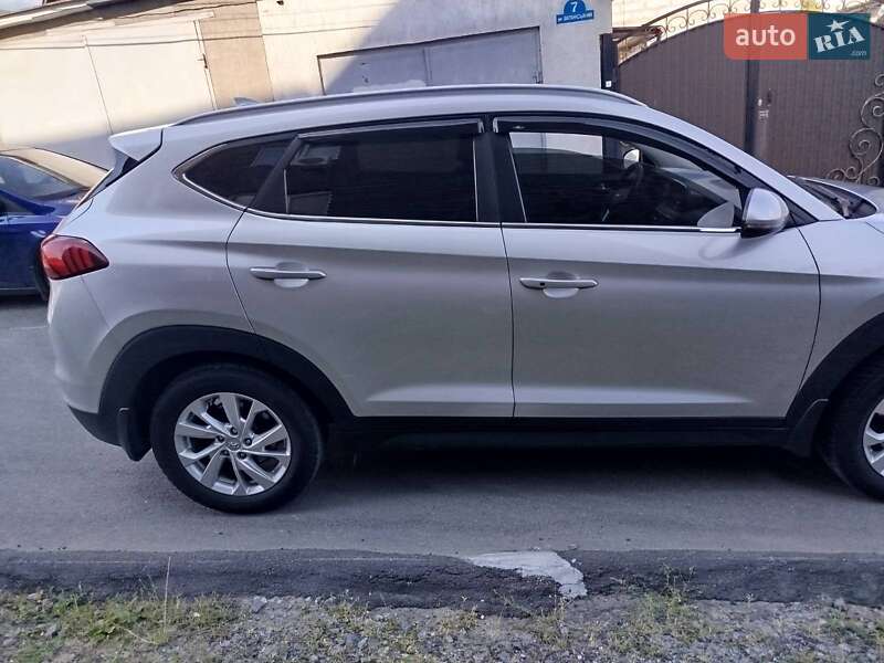 Внедорожник / Кроссовер Hyundai Tucson 2020 в Жмеринке