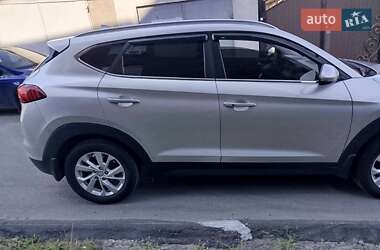 Внедорожник / Кроссовер Hyundai Tucson 2020 в 