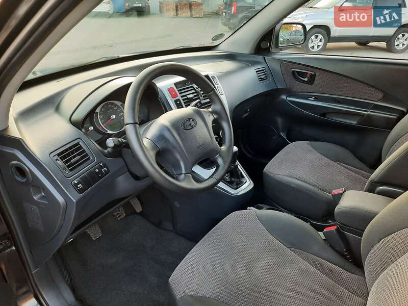 Позашляховик / Кросовер Hyundai Tucson 2007 в Полтаві фото 48 Позашляховик / Кросовер Hyundai Tucson 2007 в Полтаві