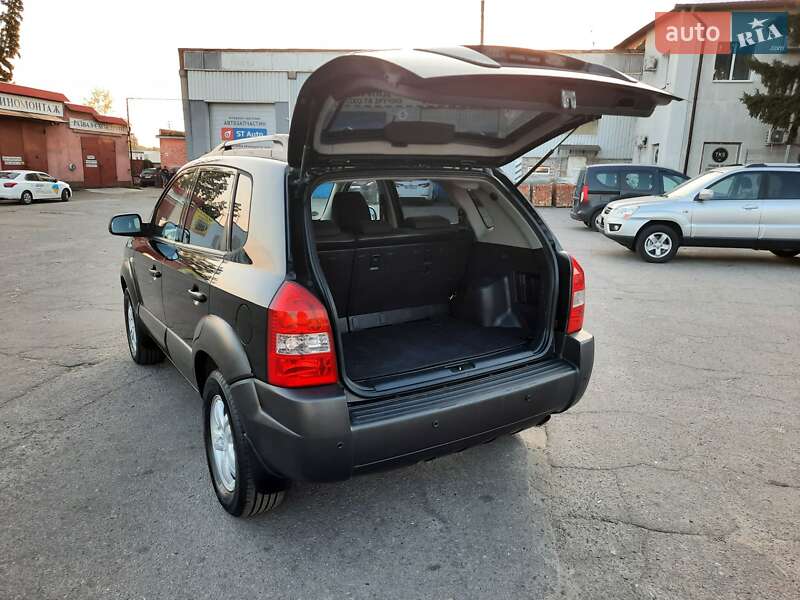 Позашляховик / Кросовер Hyundai Tucson 2007 в Полтаві фото 79 Позашляховик / Кросовер Hyundai Tucson 2007 в Полтаві