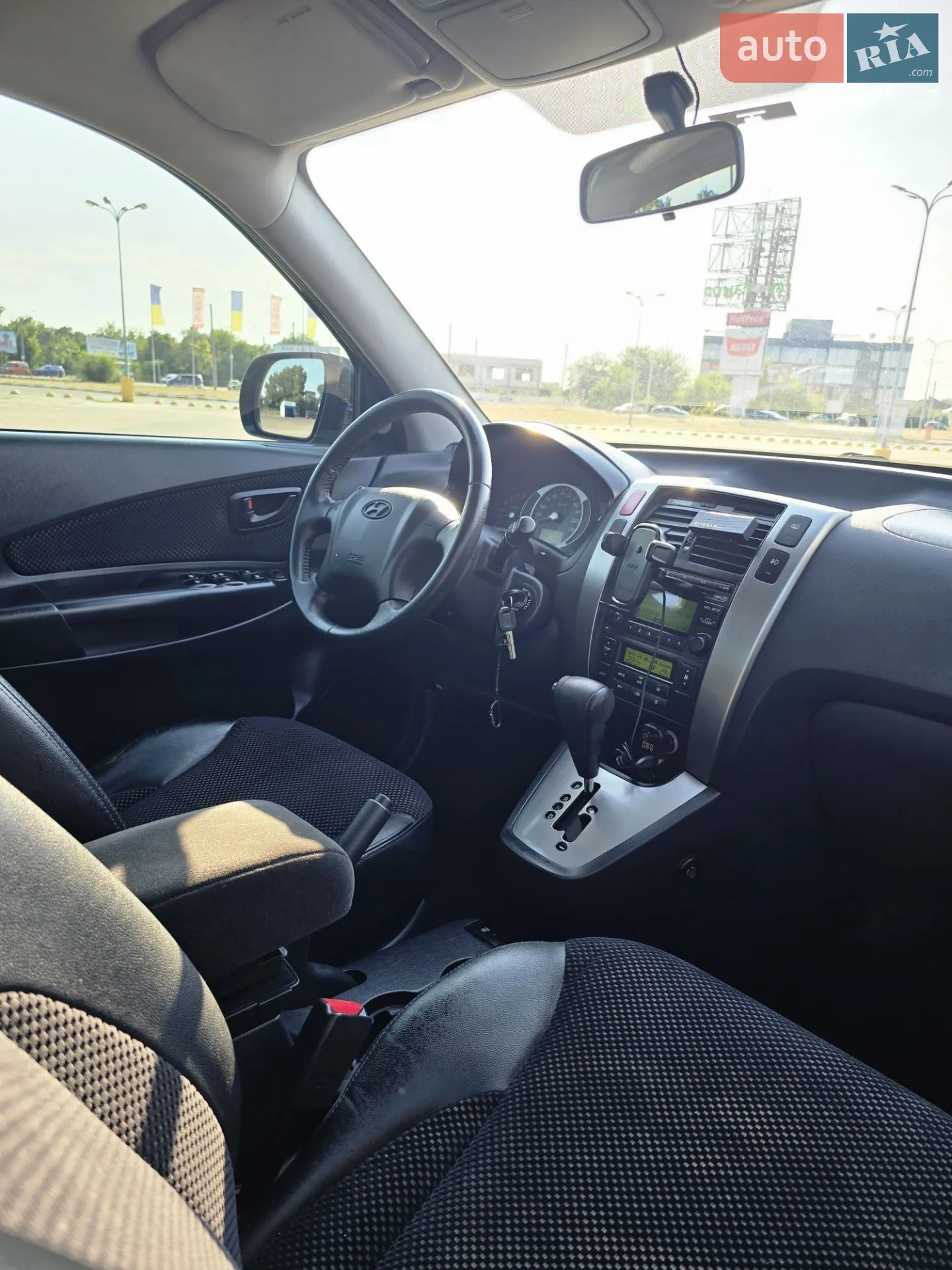 2011 Hyundai Tucson - мініатюра 11