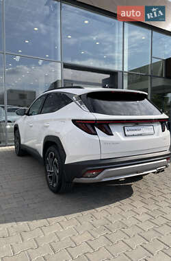 Внедорожник / Кроссовер Hyundai Tucson 2024 в 