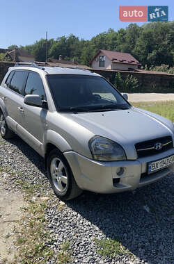 Позашляховик / Кросовер Hyundai Tucson 2008 в Шепетівці