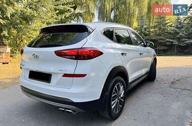 Внедорожник / Кроссовер Hyundai Tucson 2019 в 