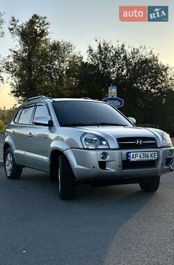 Внедорожник / Кроссовер Hyundai Tucson 2008 в  фото 3 Внедорожник / Кроссовер Hyundai Tucson 2008 в