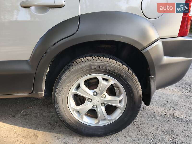 Внедорожник / Кроссовер Hyundai Tucson 2009 в Одессе