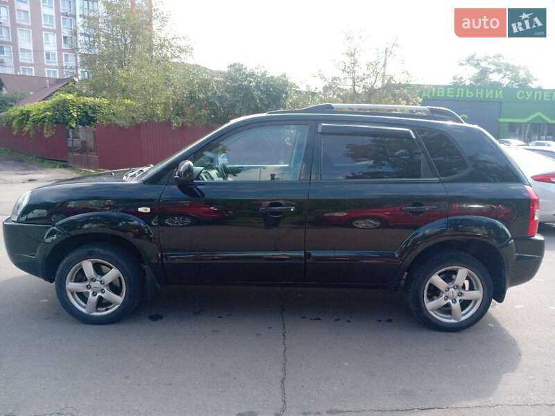 Позашляховик / Кросовер Hyundai Tucson 2008 в Львові фото 12 Позашляховик / Кросовер Hyundai Tucson 2008 в Львові