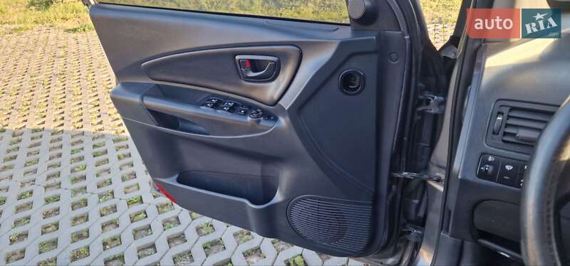 Позашляховик / Кросовер Hyundai Tucson 2008 в Хмельницькому