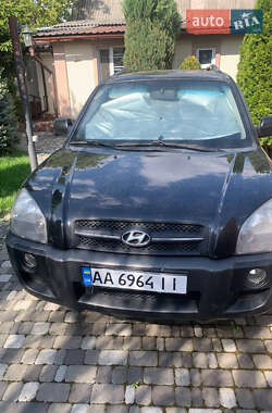 Внедорожник / Кроссовер Hyundai Tucson 2007 в 