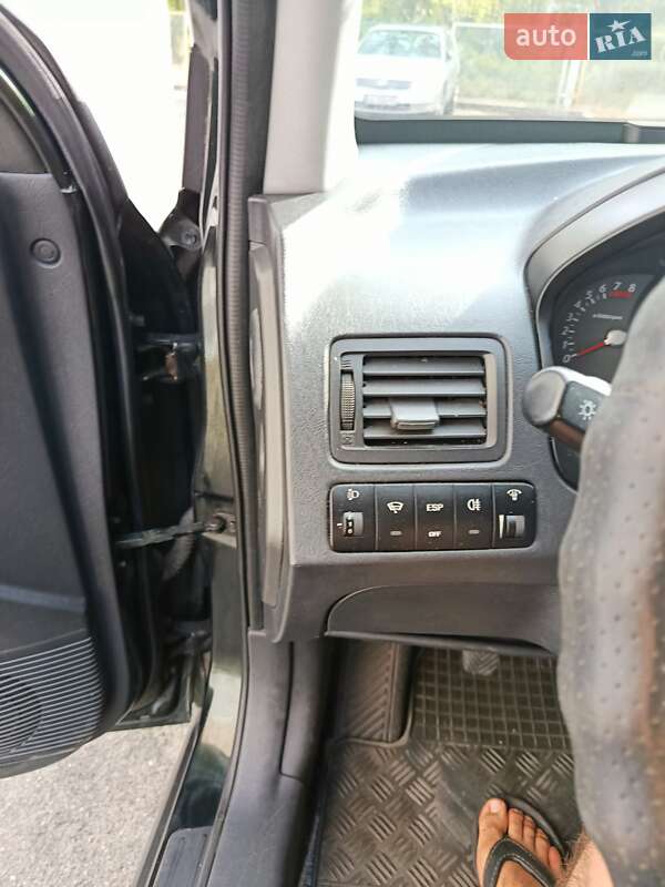 Позашляховик / Кросовер Hyundai Tucson 2008 в Києві