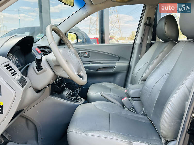 Позашляховик / Кросовер Hyundai Tucson 2006 в Харкові