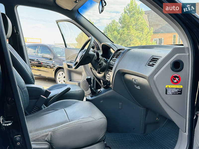 Позашляховик / Кросовер Hyundai Tucson 2006 в Харкові