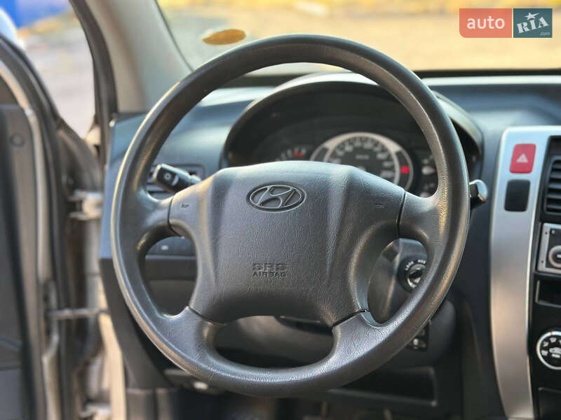 Позашляховик / Кросовер Hyundai Tucson 2006 в Дніпрі фото 30 Позашляховик / Кросовер Hyundai Tucson 2006 в Дніпрі