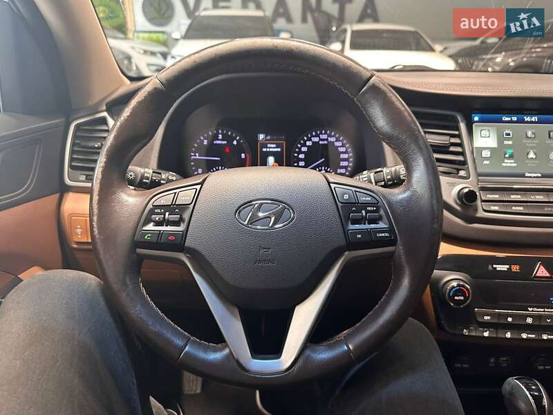 Внедорожник / Кроссовер Hyundai Tucson 2017 в Одессе