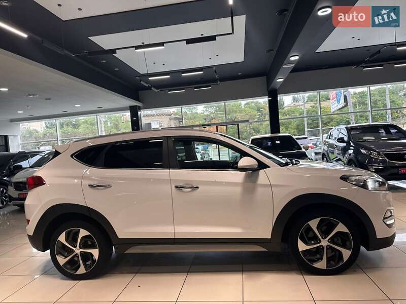 Внедорожник / Кроссовер Hyundai Tucson 2017 в Одессе