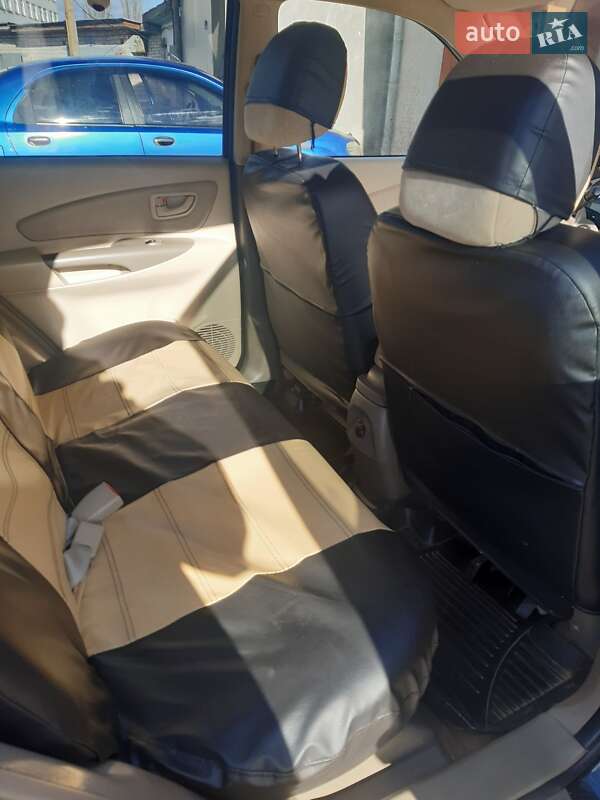 Позашляховик / Кросовер Hyundai Tucson 2009 в Шостці фото 13 Позашляховик / Кросовер Hyundai Tucson 2009 в Шостці