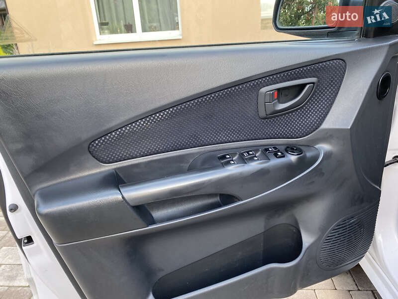 Позашляховик / Кросовер Hyundai Tucson 2008 в Вінниці