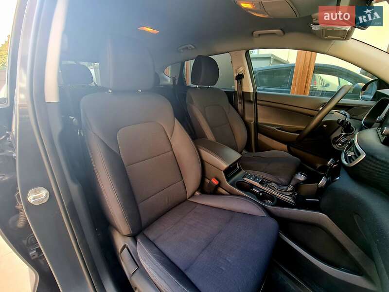 Внедорожник / Кроссовер Hyundai Tucson 2020 в Ужгороде