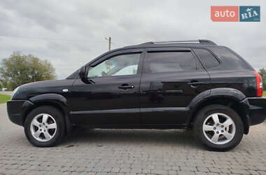 Внедорожник / Кроссовер Hyundai Tucson 2007 в 