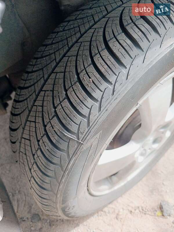 Позашляховик / Кросовер Hyundai Tucson 2006 в Гайвороні